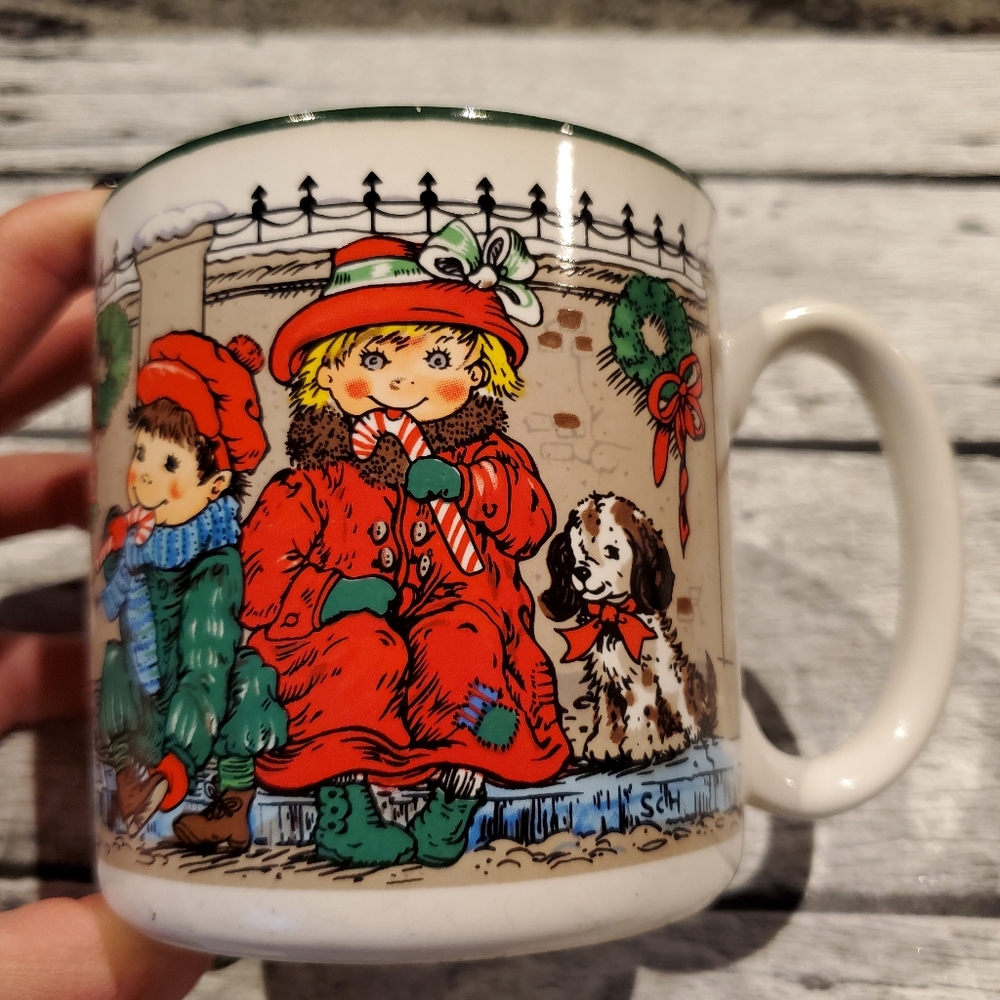 Vintage Potpourri Press Christmas Children Dog Coffe Tea Mug